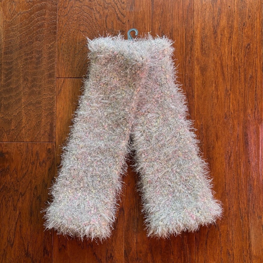 Fuzzy Eyelash Knit Arm Warmers / Fingerless Gloves